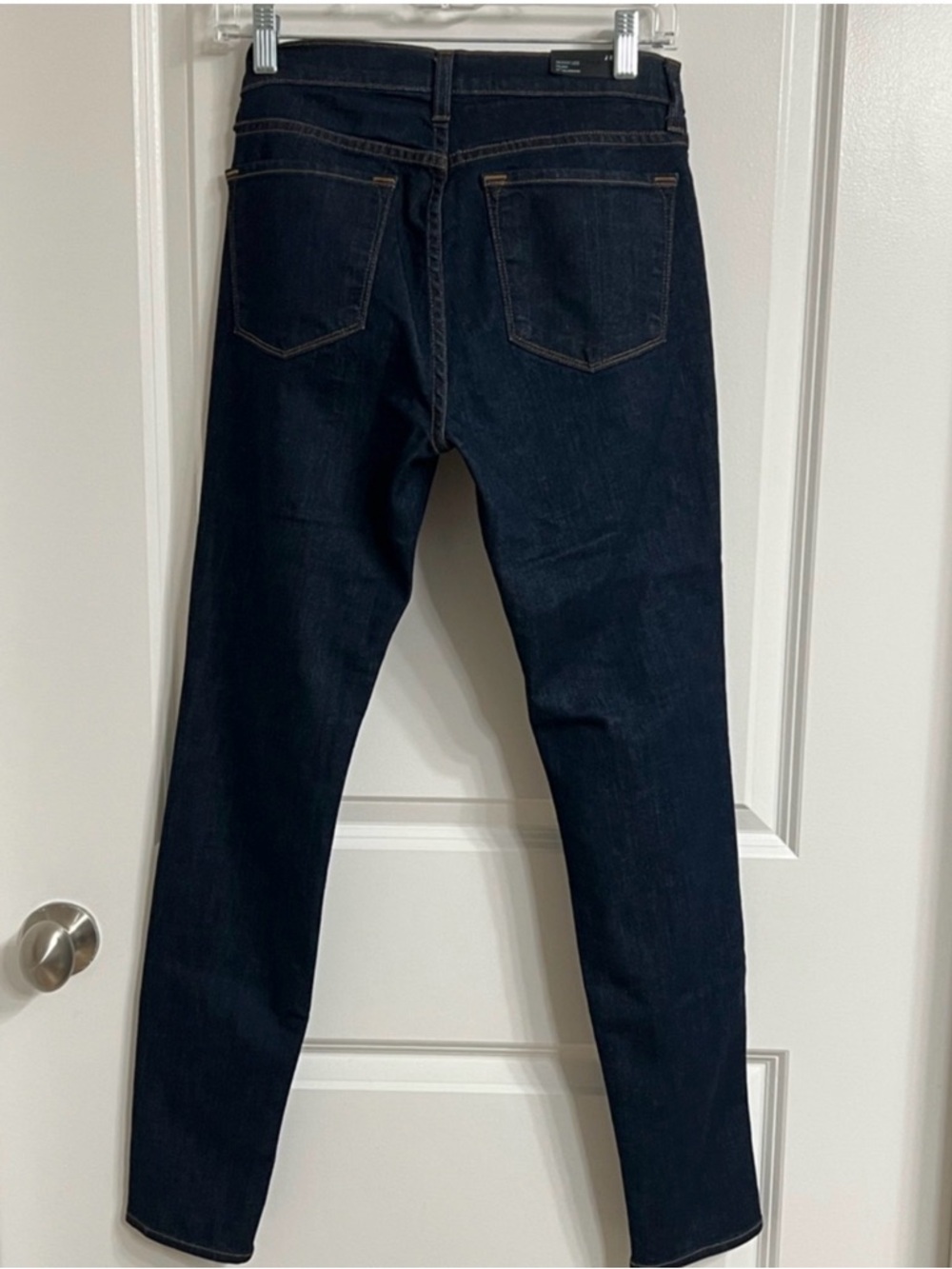 NEW J Brand Mid Rise Skinny Jeans Dark Wash Denim Size 28 - Picture 7 of 8